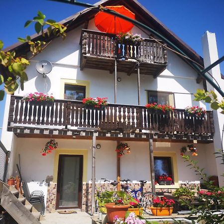 Ferien- Und Businesswohnung Relax Im Ersten Stock Sonnen Exteriér fotografie
